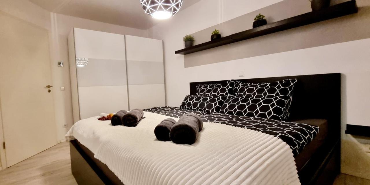 New Modern Selfcheckin Publicfreeparking Highspeed Wifi Kingsizebed Baden-Bade Exterior foto