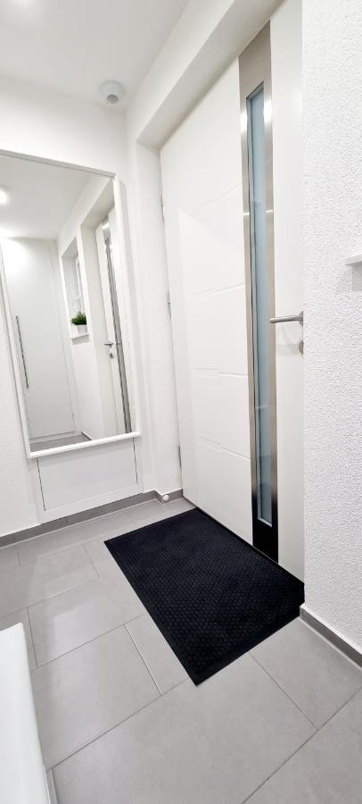 New Modern Selfcheckin Publicfreeparking Highspeed Wifi Kingsizebed Baden-Bade Exterior foto