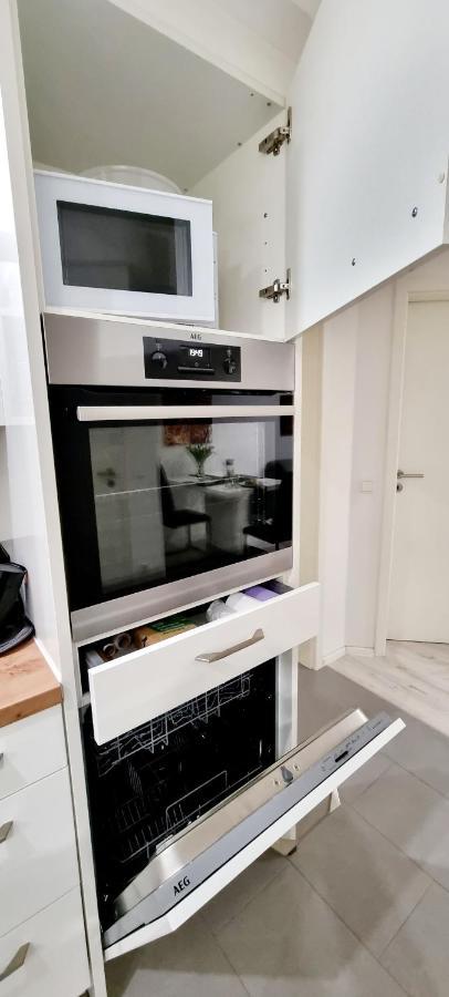 New Modern Selfcheckin Publicfreeparking Highspeed Wifi Kingsizebed Baden-Bade Exterior foto