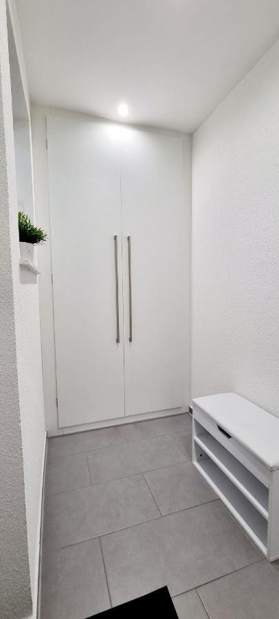 New Modern Selfcheckin Publicfreeparking Highspeed Wifi Kingsizebed Baden-Bade Exterior foto